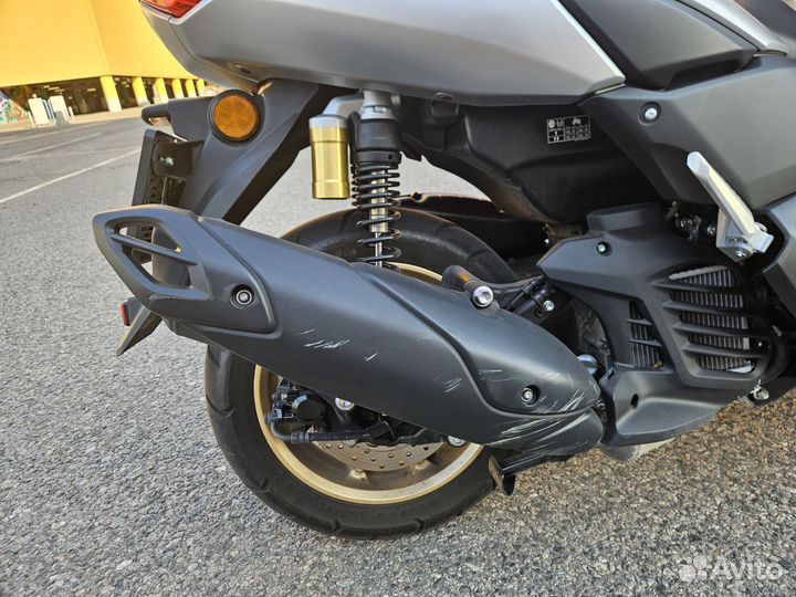 Yamaha Nmax 155