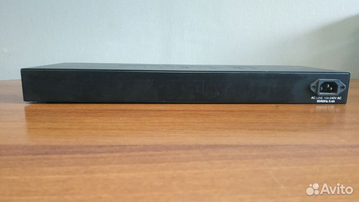 Гигабитный Коммутатор D-Link DES-1210-28