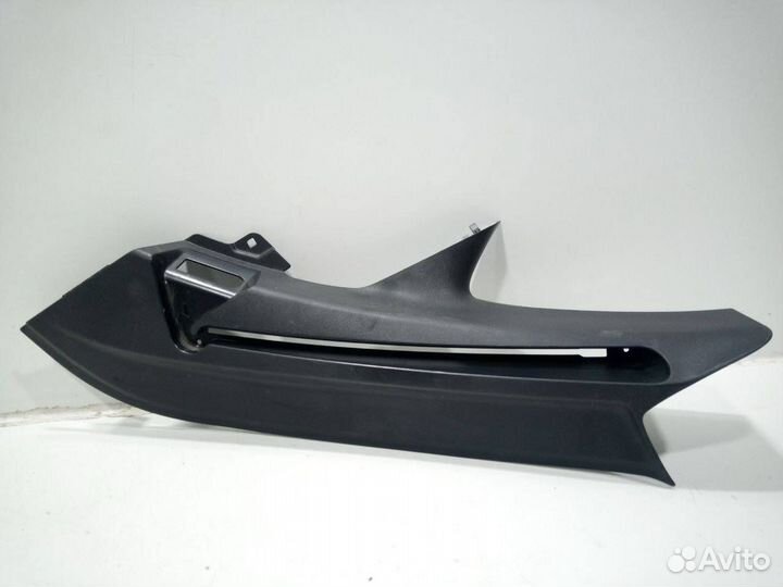 Обшивка отсека багажника правая BMW 5 51437385490