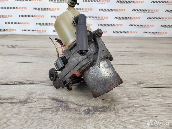 Насос гур mazda 3 BK 2.0