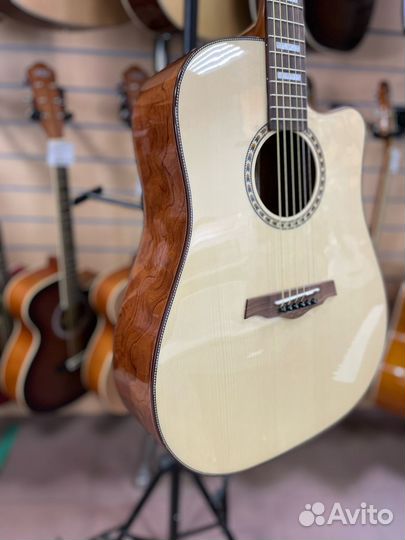 Акустическая гитара Ramis RA-C03C