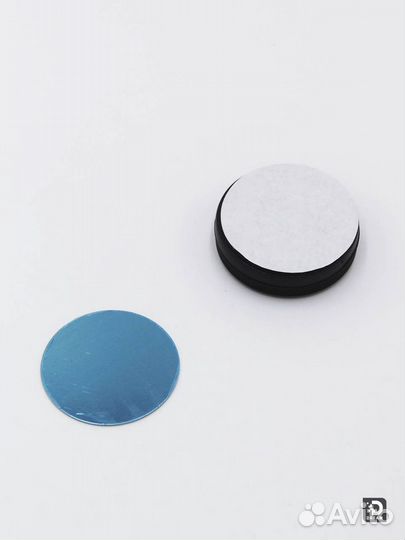 Держатель в авто магнитный на панель Dream RD02/D4