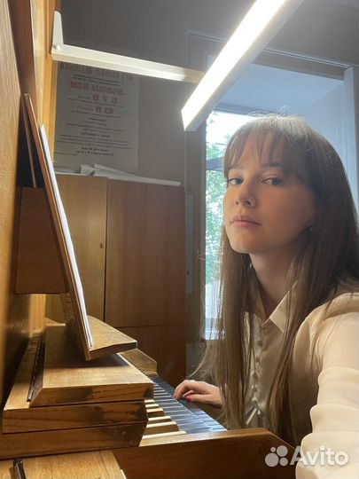 Преподаватель по фортепиано