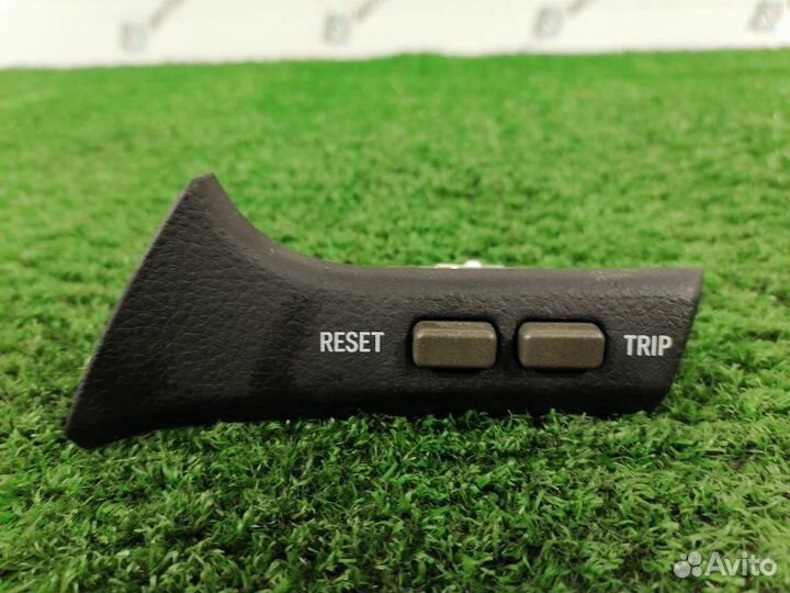 Кнопка Toyota Celsior UCF31 3uzfe 2003