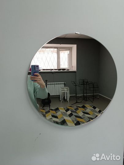 Зеркало настенное