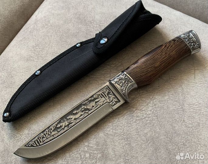 Нож охотничий волк