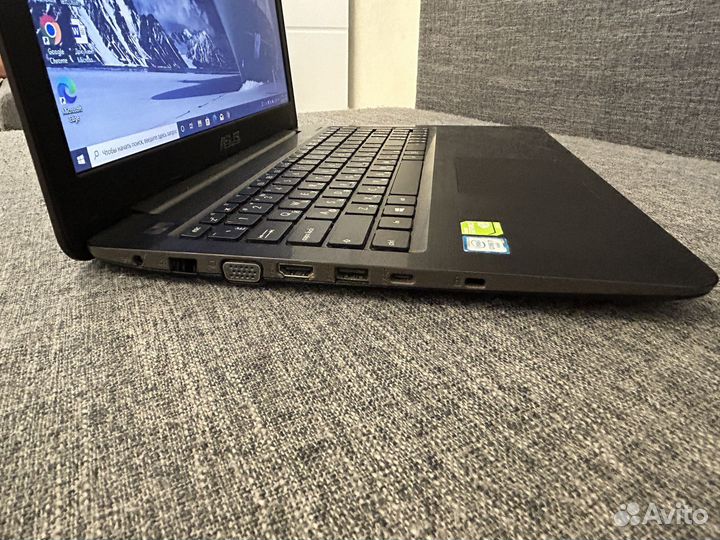 Asus i7/12GB/SSD256/nvidia940 2GB