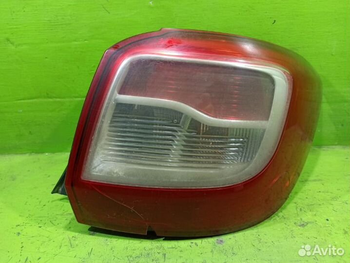 Фонарь задний правый Renault Sandero 2 хэтчбек
