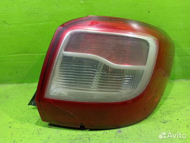 Фонарь задний правый Renault Sandero 2 хэтчбек