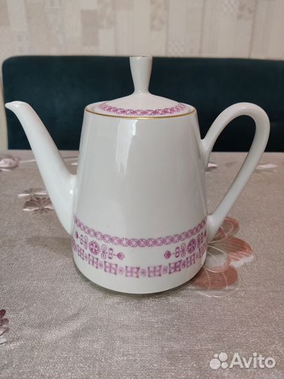 Чайничек фарфор kahla 0,5 литра