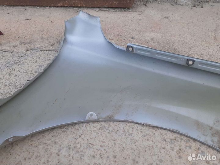 Крыло левое переднее ford focus 1