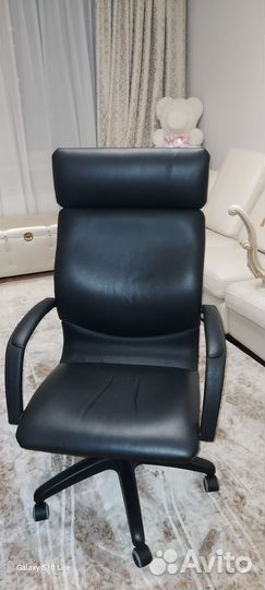 Стул для работы за столос