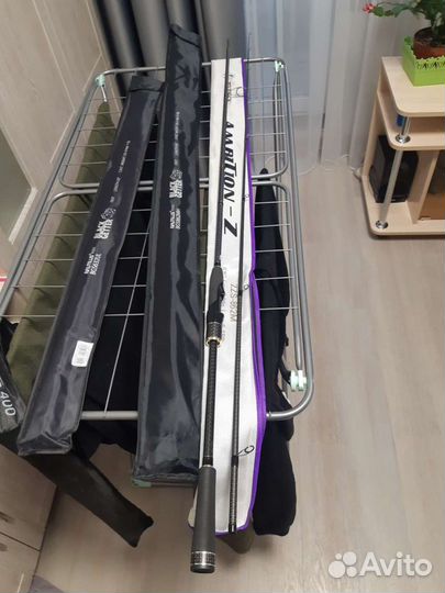 Продам спининги