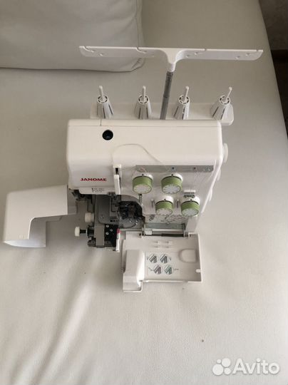Швейная машина Janome новая