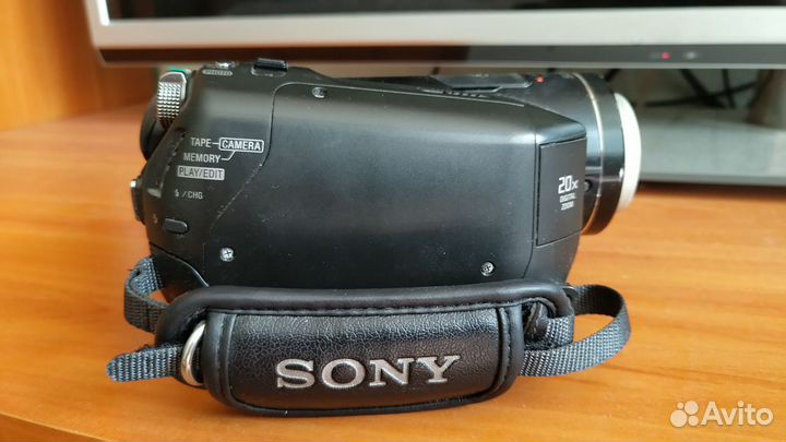 Видеокамера Sony HDR-HC9