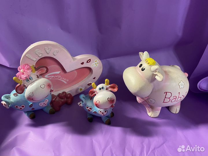 Фигурка (3 коровы с рамкой для фотографии)