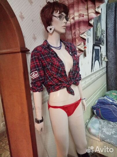 Манекен женский