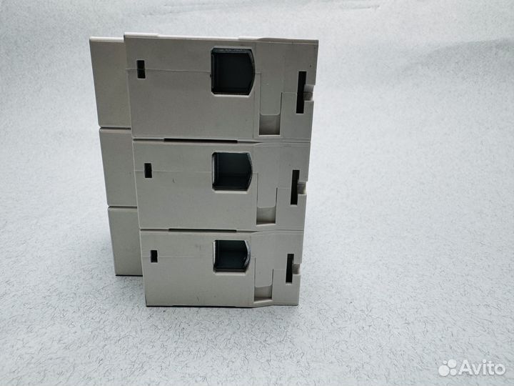 Автоматический выключатель NXB-125 3P 100А 10кА х