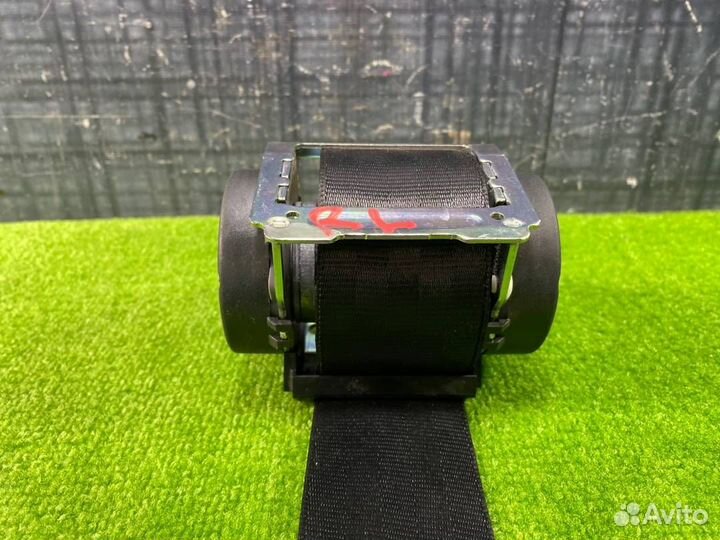 Ремень безопасности задний левый Audi Q7 4L BAR