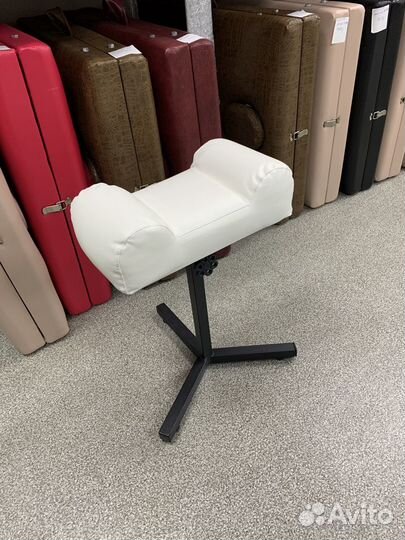 Педикюрная подставка для ног