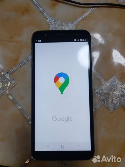 Телефон samsung j4+