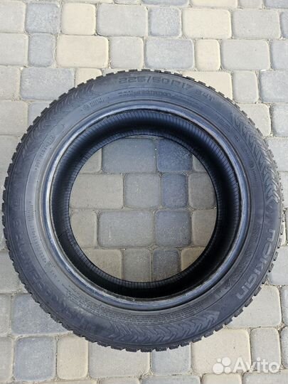 Nokian Tyres Hakkapeliitta 8 225/50 R17
