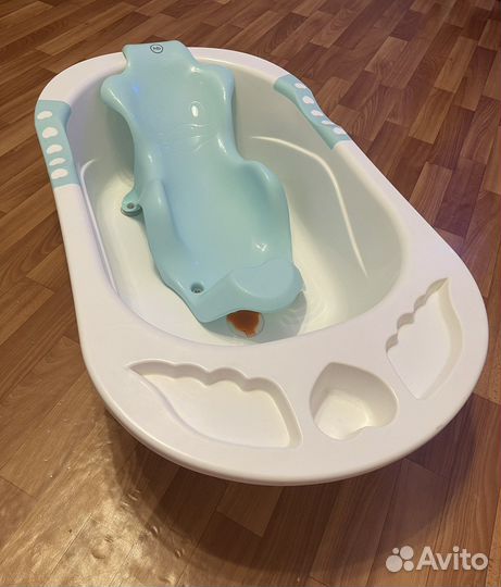 Ванночка для купания с горкой