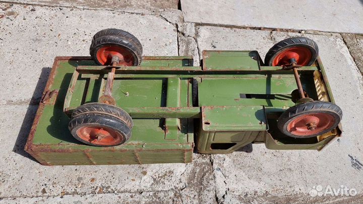 Железный грузовик СССР