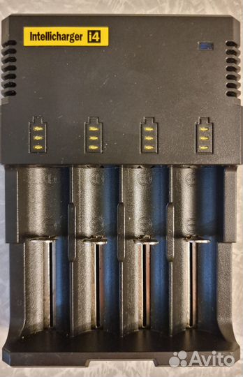 Nitecore Intellicharger i4 зарядное устройство