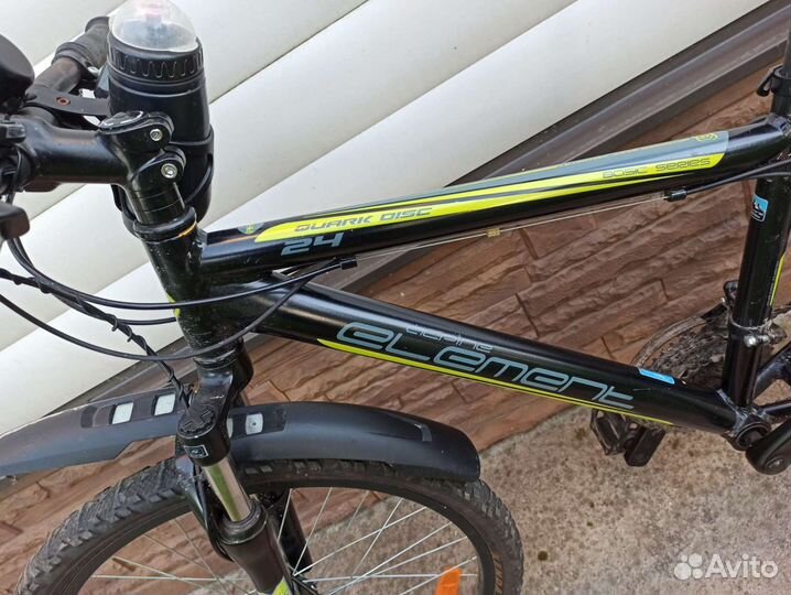 Продаю велосипед Element