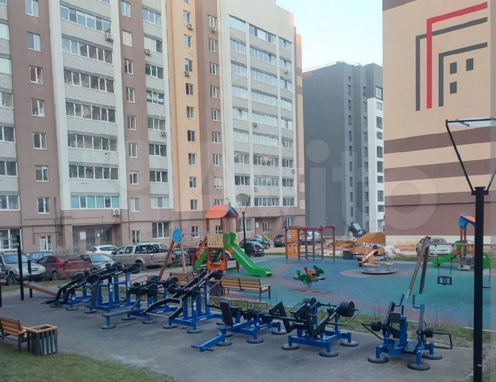 3-к. квартира, 82,4 м², 1/10 эт.