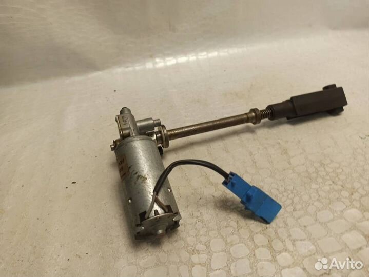 Моторчик сиденья Опель