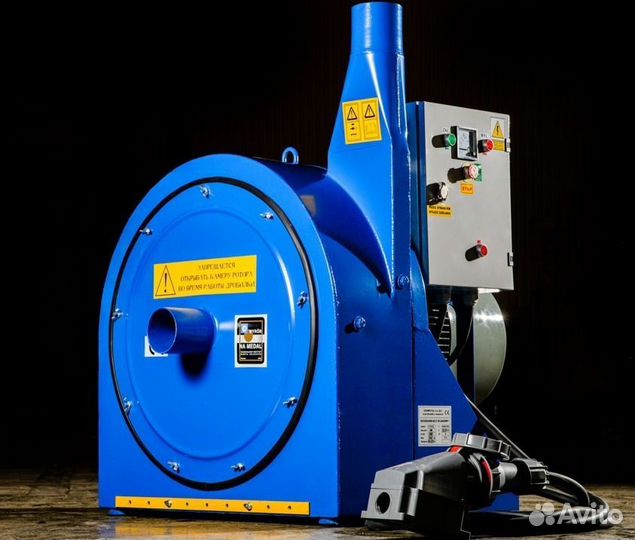 Зернодробилка молотковая