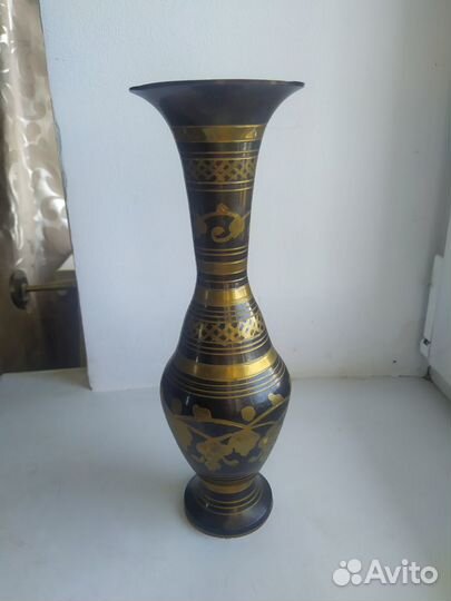 Ваза металл, чеканка, Индия