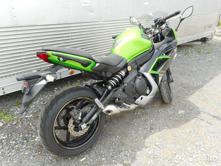 Kawasaki ninja 400R No. B10618