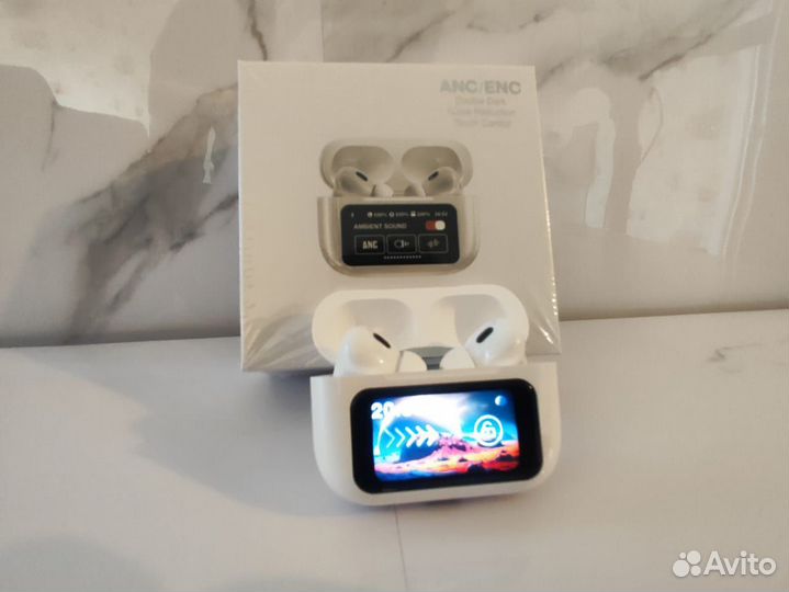 Беспроводные наушники с сенсорным экраном