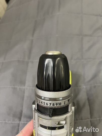 Шуруповерт Ryobi