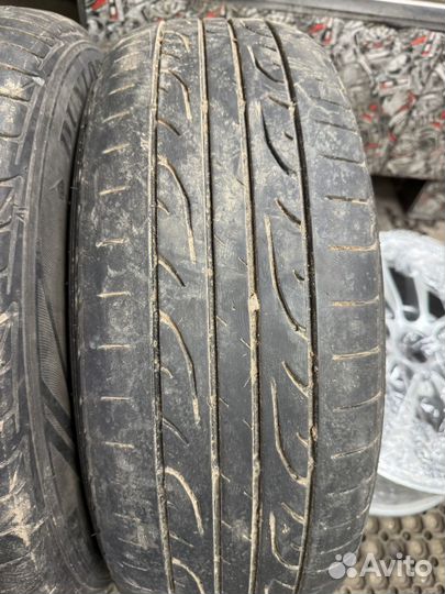 Dunlop SP Sport LM704 215/65 R16