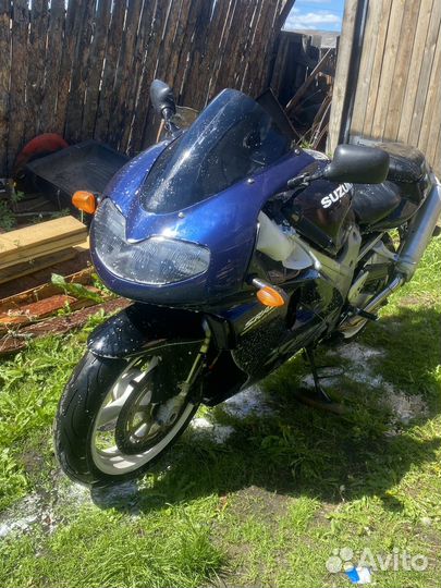 Suzuki TL1000R 2001