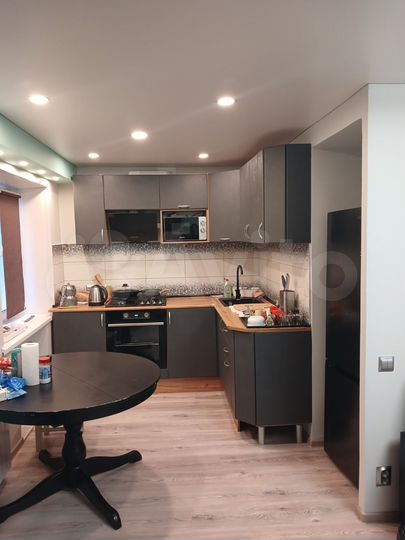 2-к. квартира, 43 м², 5/5 эт.