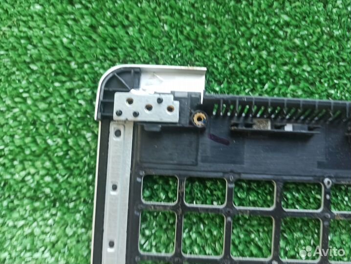 Топкейс ноутбука Asus S551L