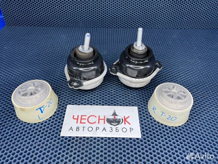 Подушка опора двигателя Touareg 4.2 AXQ