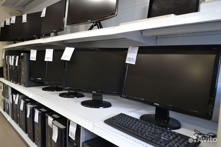 Монитор 22 дюйма