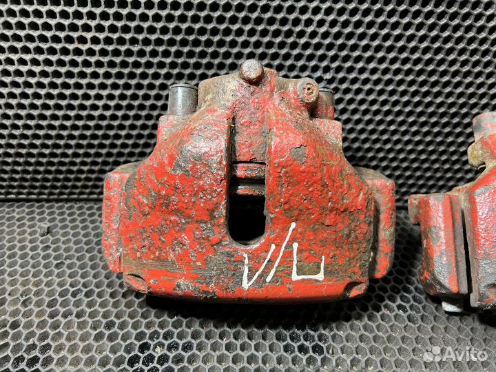 Передние суппорта Opel Vectra B