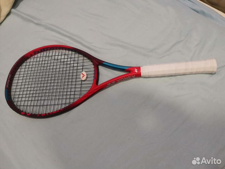 Ракетка yonex vcore 98 isometric