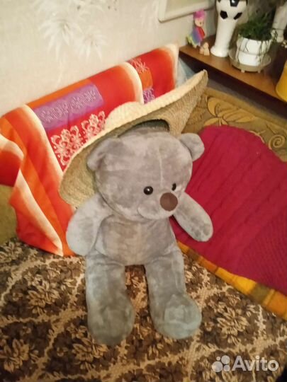 Плюшевый медведь медвежонок