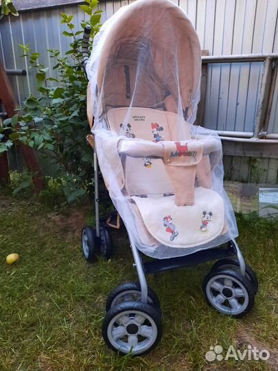 Прогулочная коляска трость