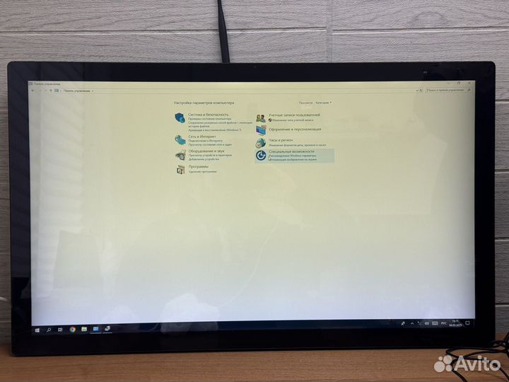 Сенсорный моноблок NexTouch32 i3-8100/8/120gb