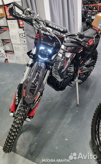 Мотоцикл Авантис Avantis Эндуро 300 EFI Exc HUS