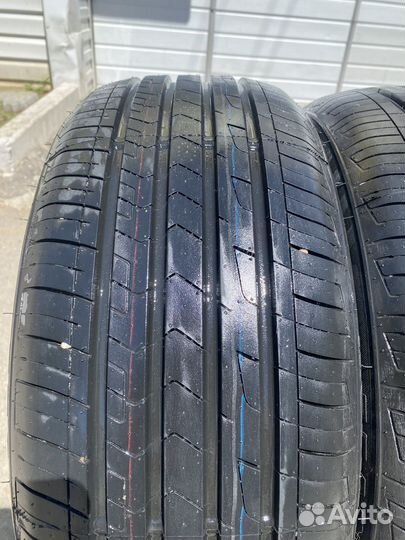 Zmax Zealion 215/55 R17 95W